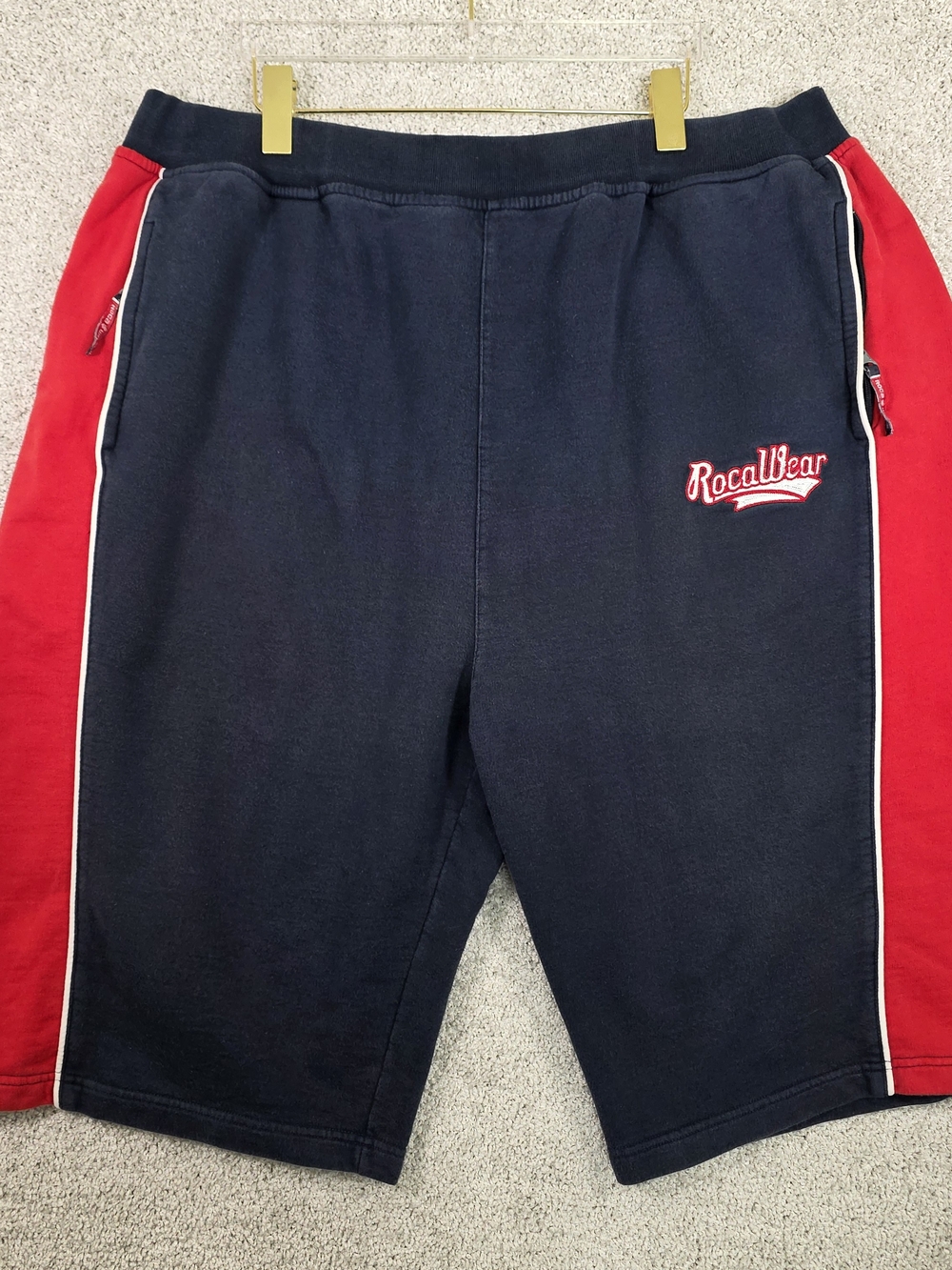 Rocawear Mens 3XL Embroidered Athletic Shorts Navy with Red Side Panels
